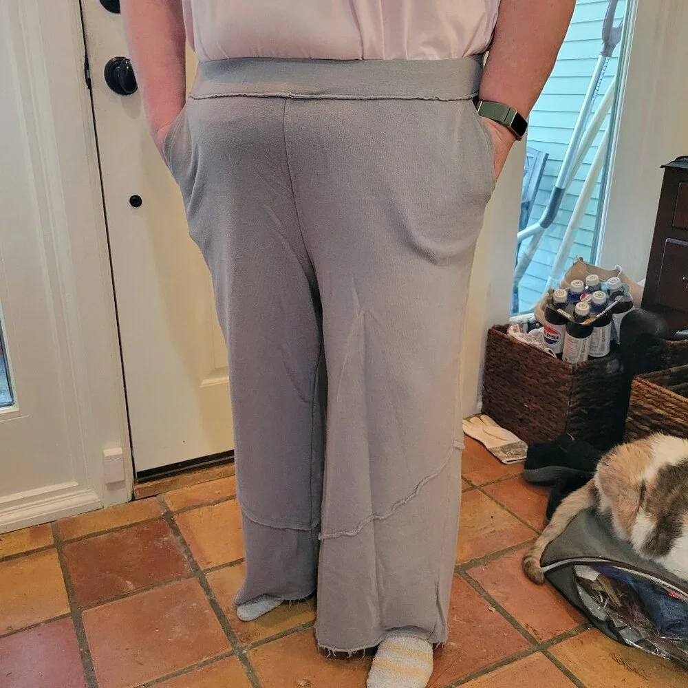 Peace Love World Petite Raw Seamed French Terry Wide Leg Pant, 1XP - Picture 2 of 4